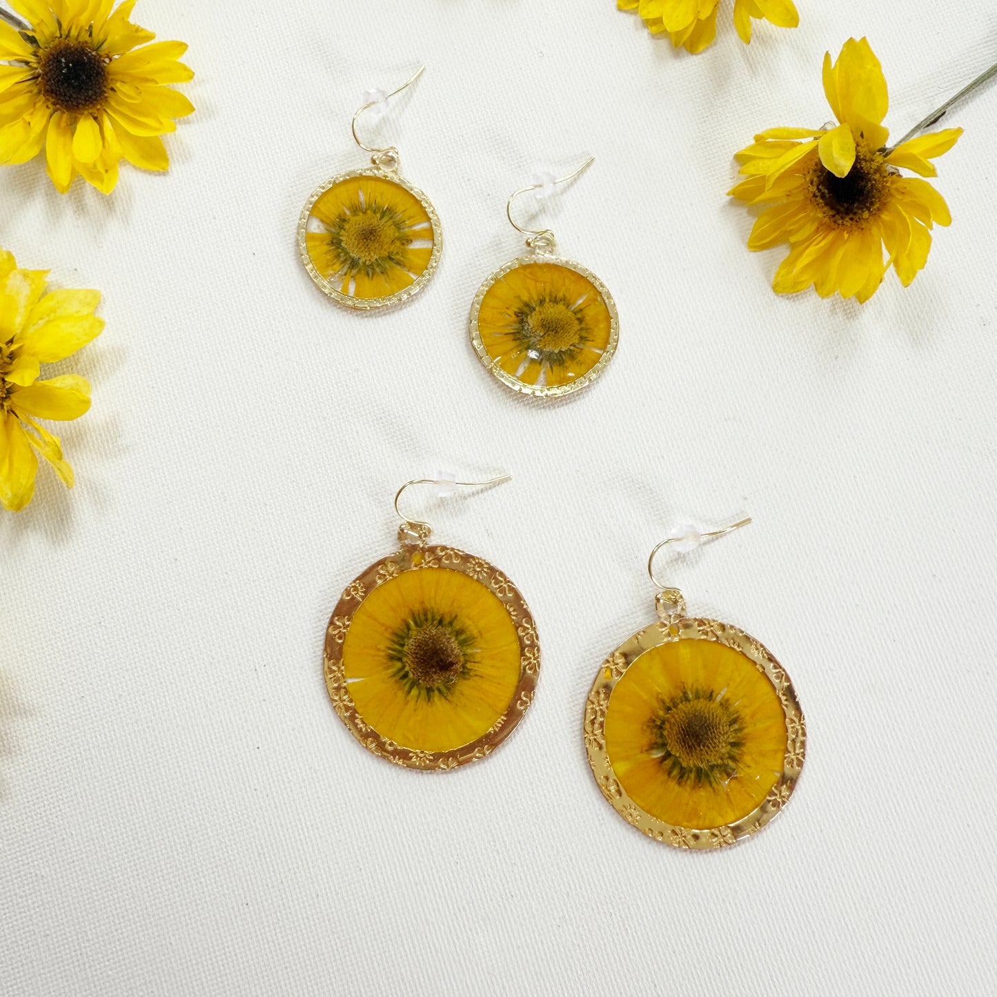 Mini sunflower earrings