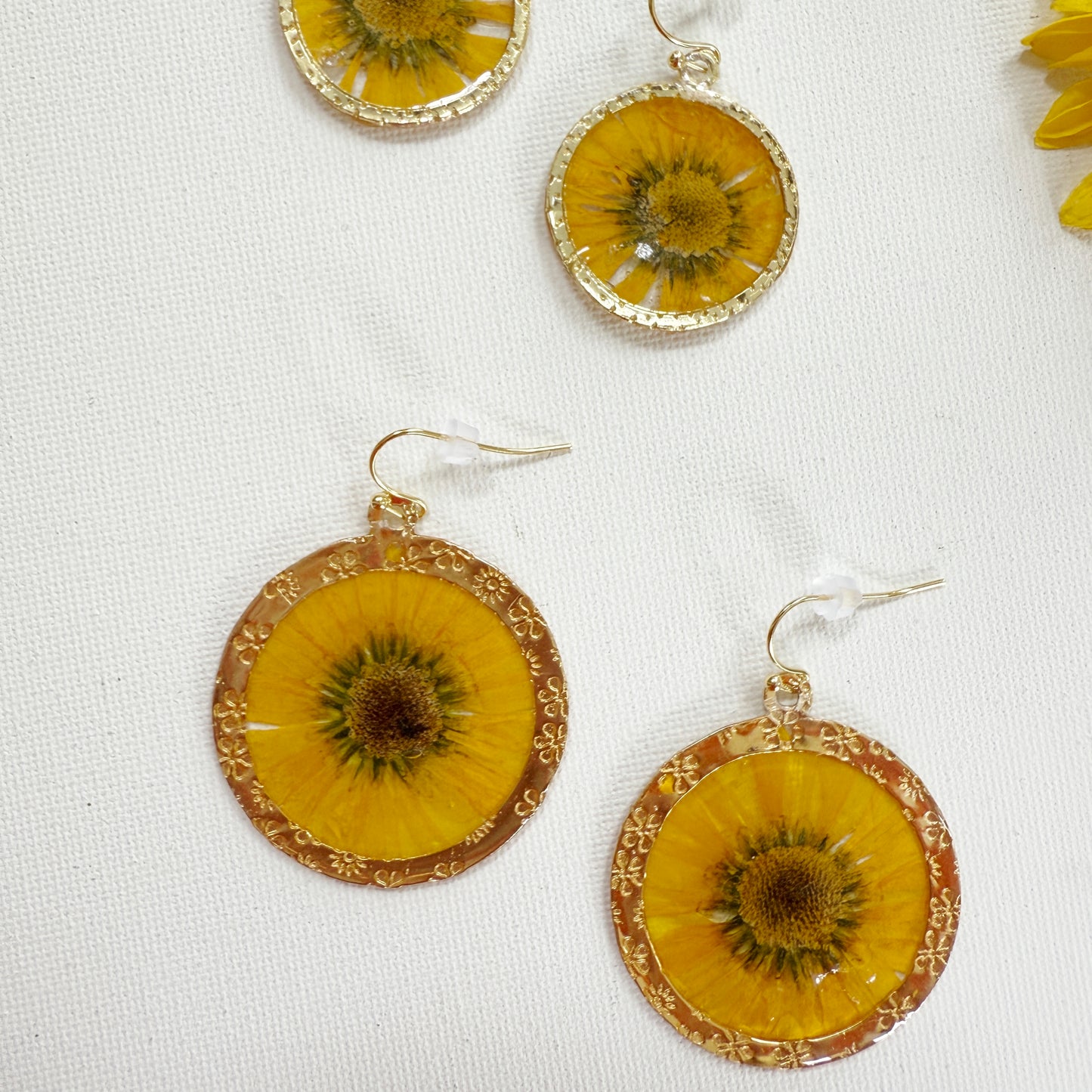 Mini sunflower earrings
