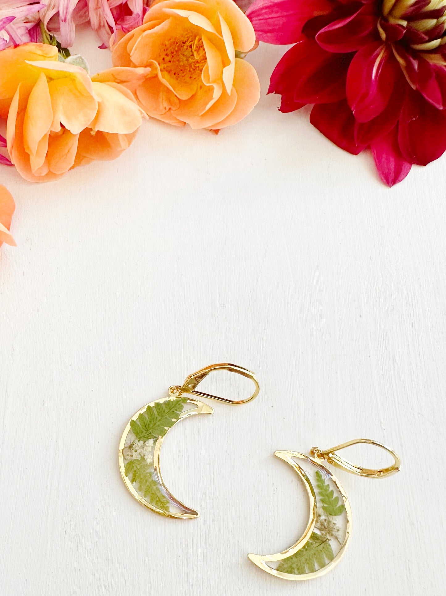 Fern Earrings in Golden Moon Frame