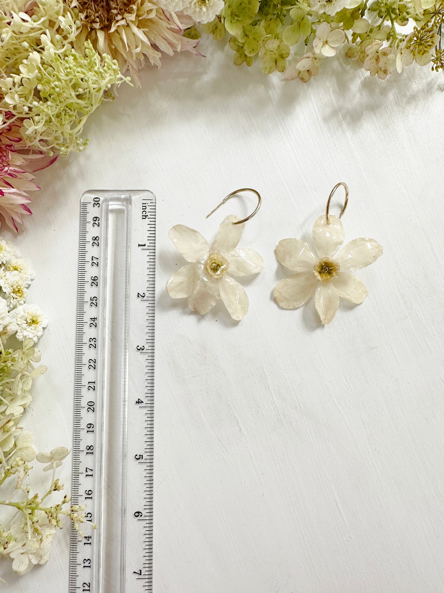 Narcissus Earrings