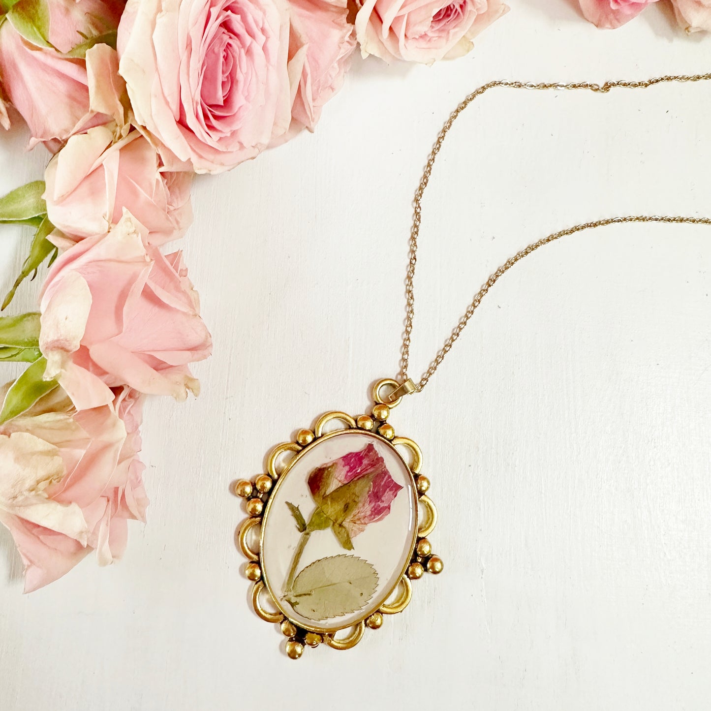 Romantic Victorian rose pendant and chain