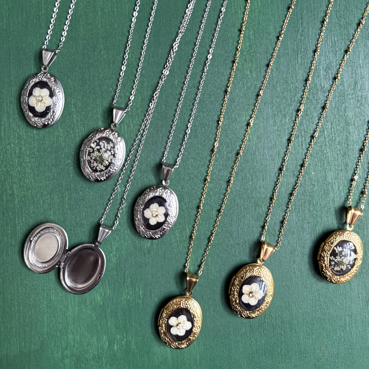 Heirloom real flower locket