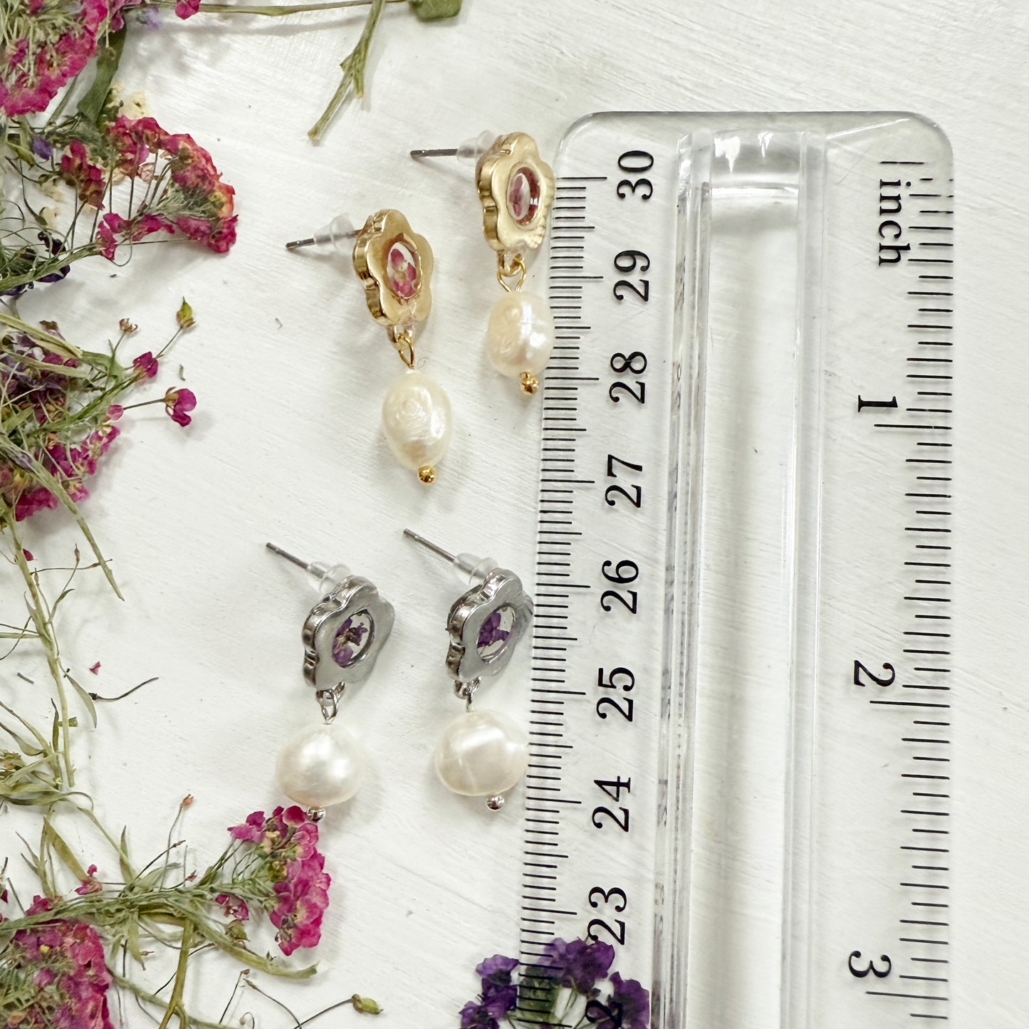 Pink flower earrings with pearl