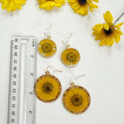 Mini sunflower earrings