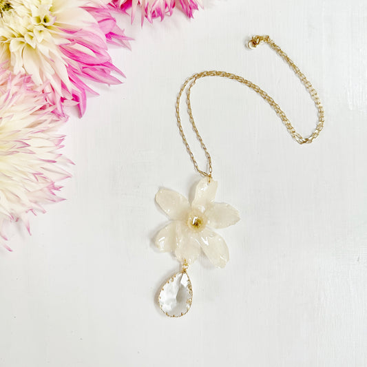 Narcissus Necklace with Crystal Drop