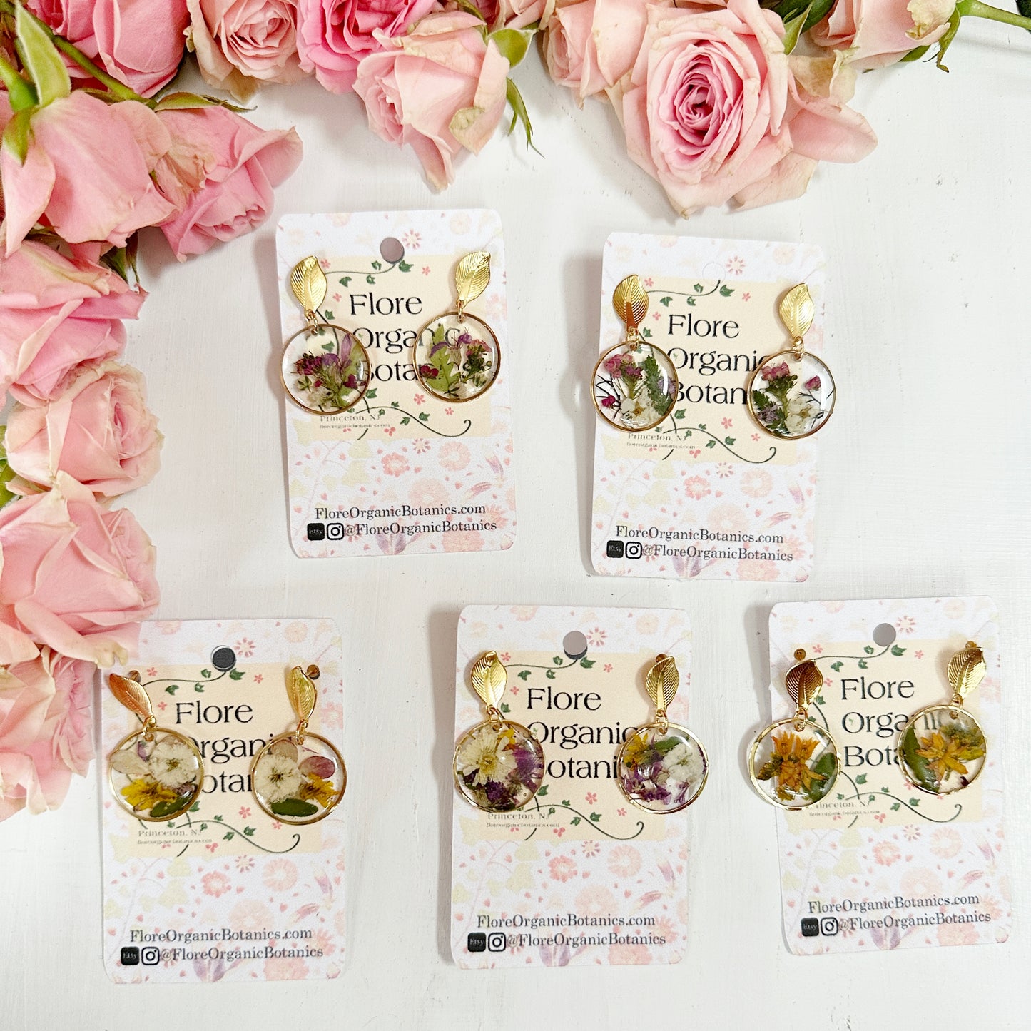 Mini Garden earrings with real pressed flowers