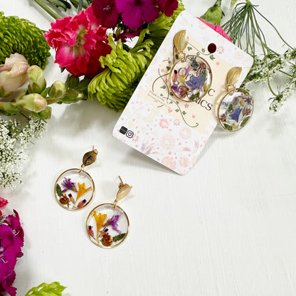 Mini Garden earrings with real pressed flowers